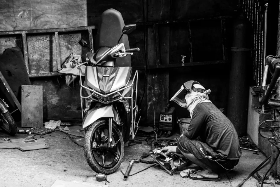 Kệ phụ tùng thay thế